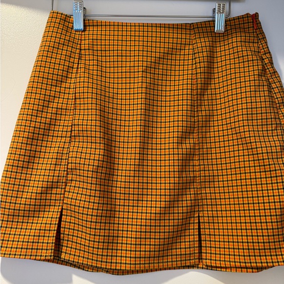 Urban Outfitters Orange Plaid Fitted Skirt - Picture 4 of 6
